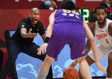 2026世界杯-年轻广州压哨反超豪华北控 CBA收官日悲喜两重天